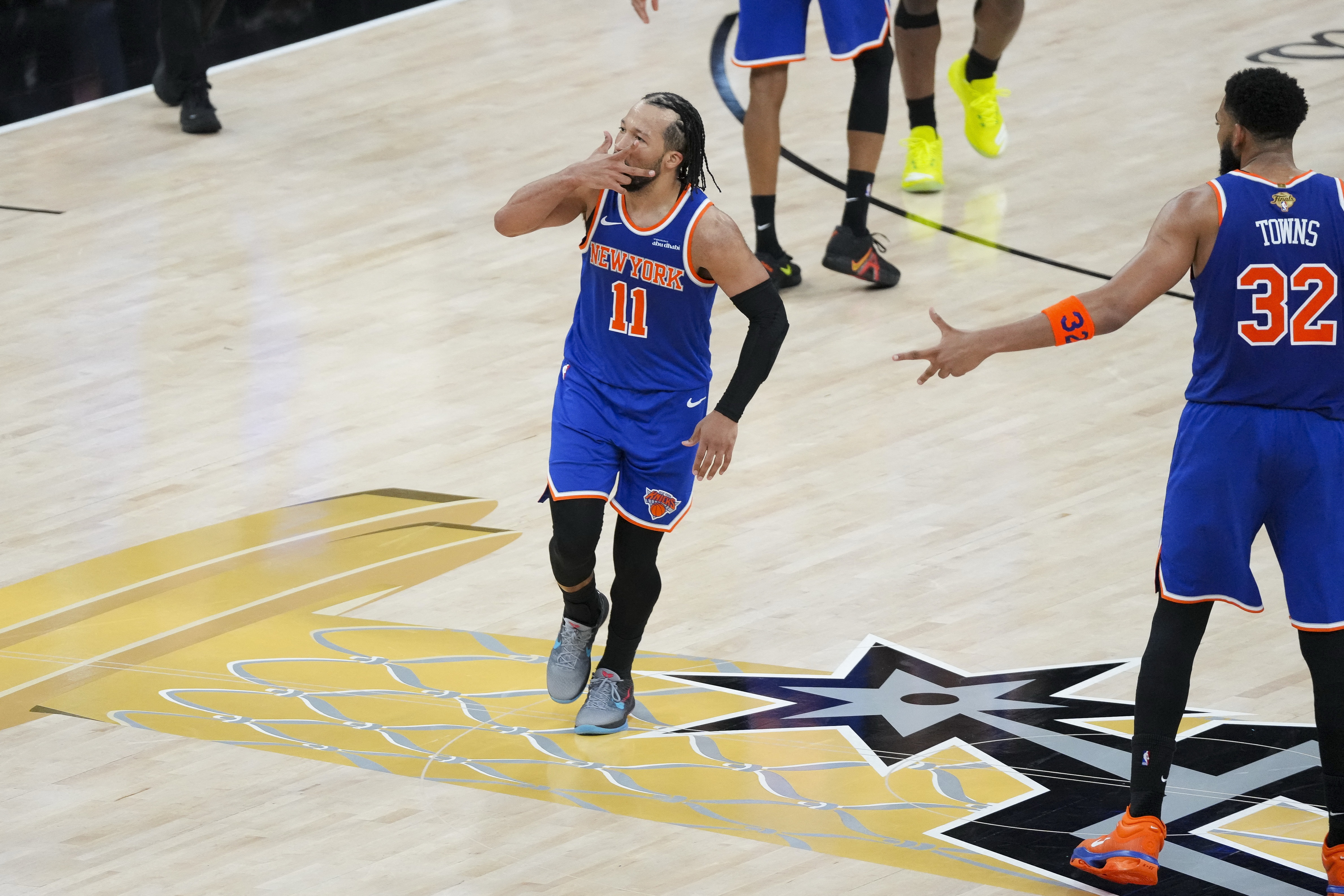 追梦格林点出尼克斯13连胜含金量：非偶然，勇士曾做到