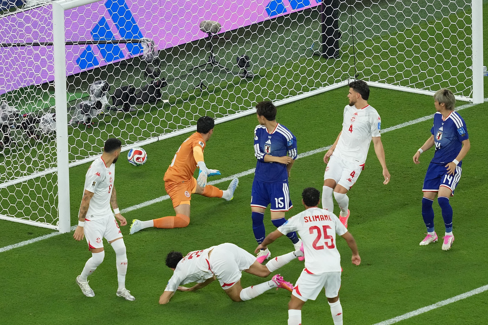 世界杯41场中国独立观众超2亿,日本vs突尼斯2400万人创纪录 世界杯41场中国独立观众超2亿,日本vs突尼斯2400万人创纪录