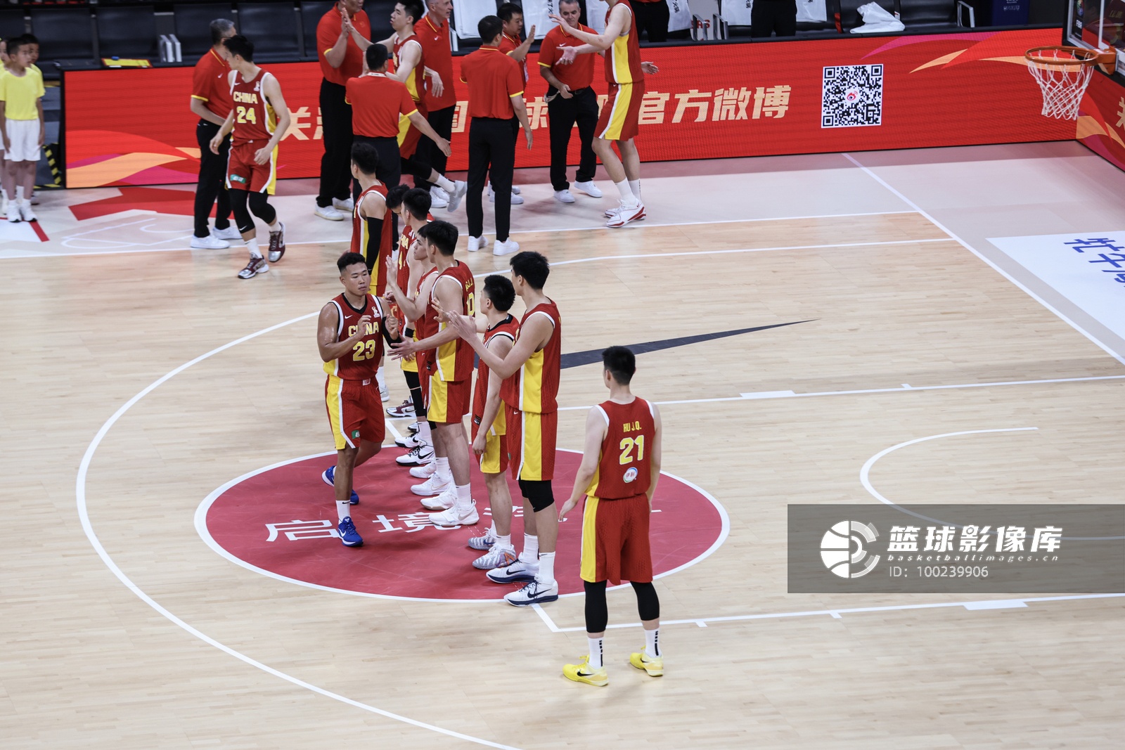 18年轮回:从奥运八强到主场惨败日本19分,中国男篮的体系崩塌 18年轮回:从奥运八强到主场惨败日本19分,中国男篮的体系崩塌