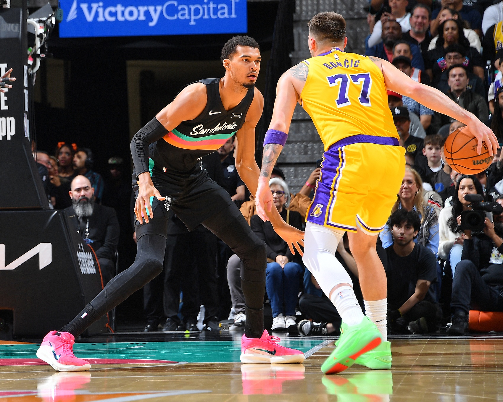 露天看台2030年NBA球员榜：文班居首东契奇次席，弗拉格第六