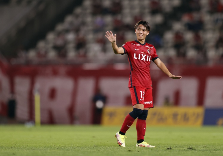24岁鹿岛中场荒木辽太郎租借圣图尔登 合约含买断选项