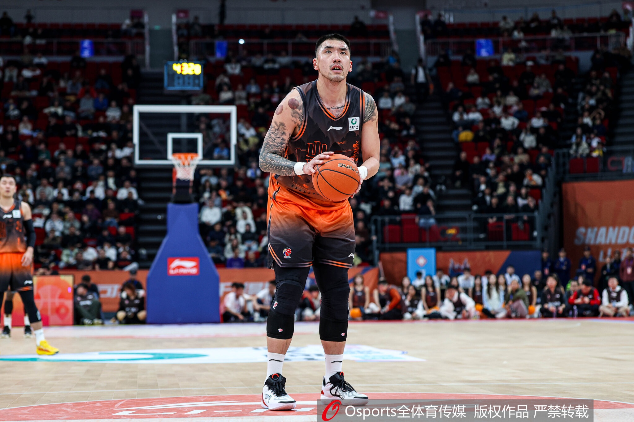 山东男篮阵容调整：祝铭震杨文学明日热身赛首秀 陶汉林D类合同续约一年