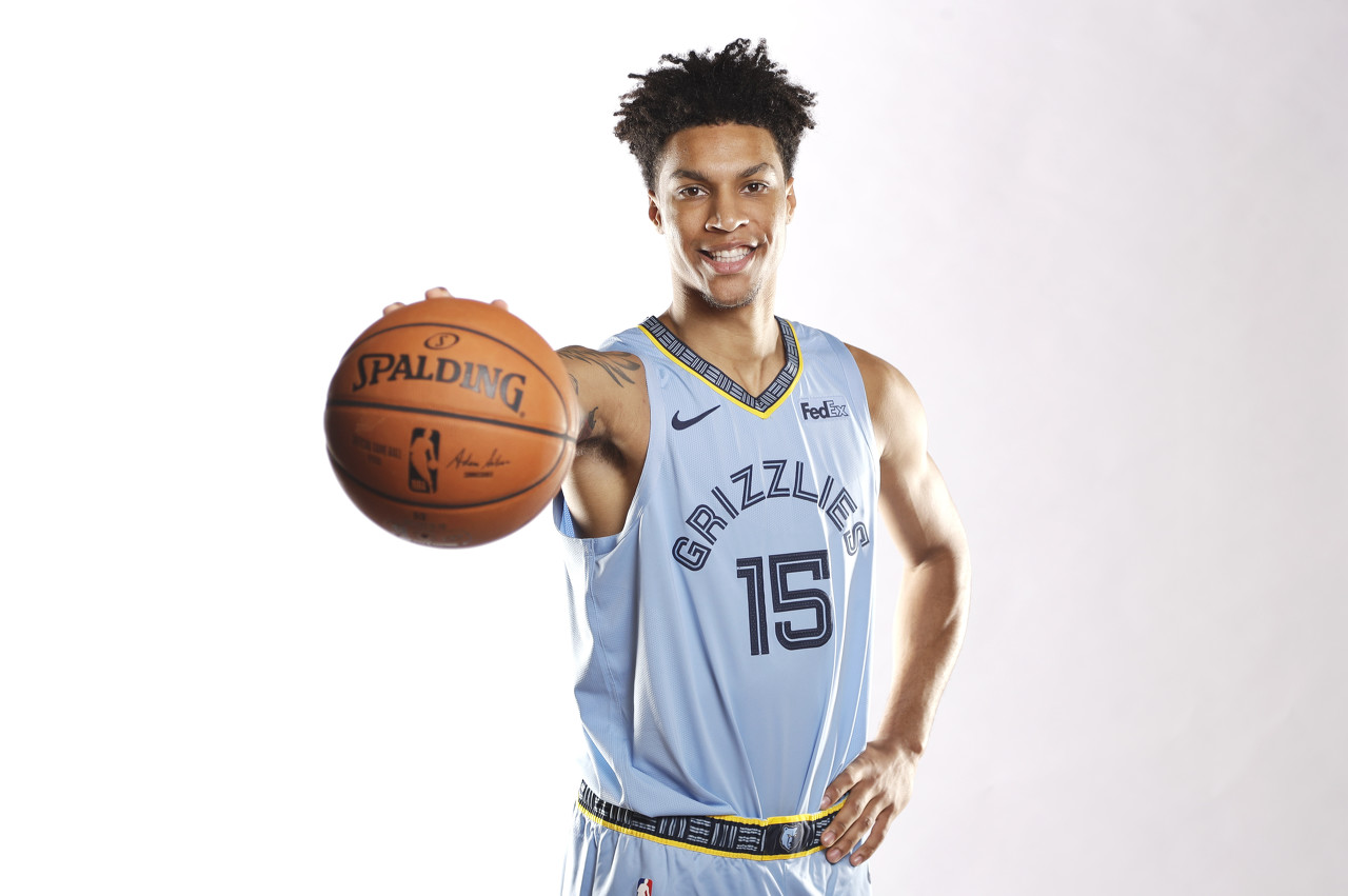 近十年夏联MVP/FMVP全纪录：勇士11号秀伦德博格2026包揽双料，湖人系仅两冠