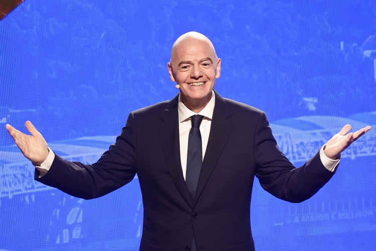 FIFA成立商业子公司估值200亿 欧足联怒批因凡蒂诺圈钱 FIFA成立商业子公司估值200亿 欧足联怒批因凡蒂诺圈钱