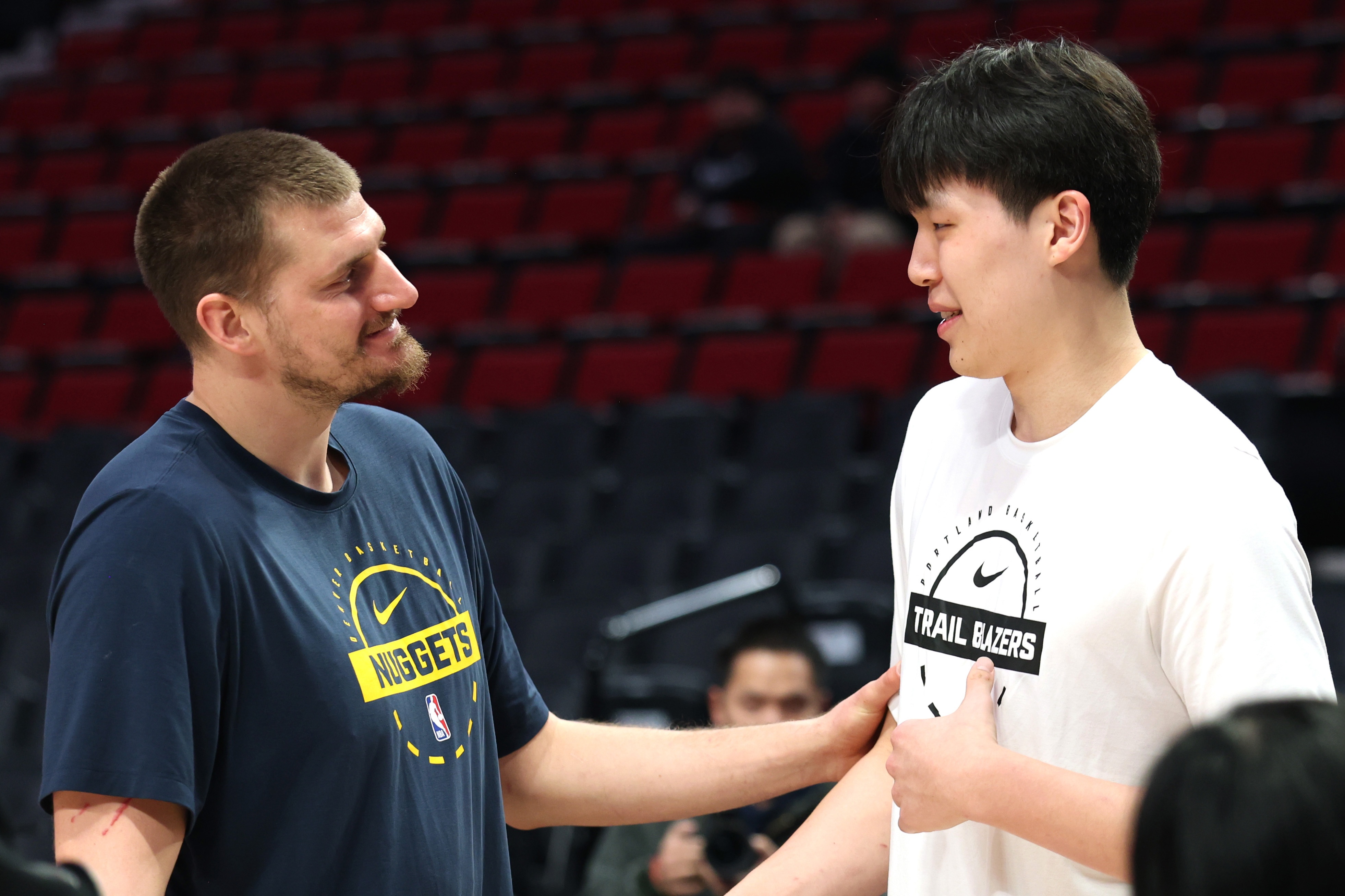 杨瀚森夏联数据全面超去年 波特兰媒体援引姚明谈耐心 杨瀚森夏联数据全面超去年 波特兰媒体援引姚明谈耐心