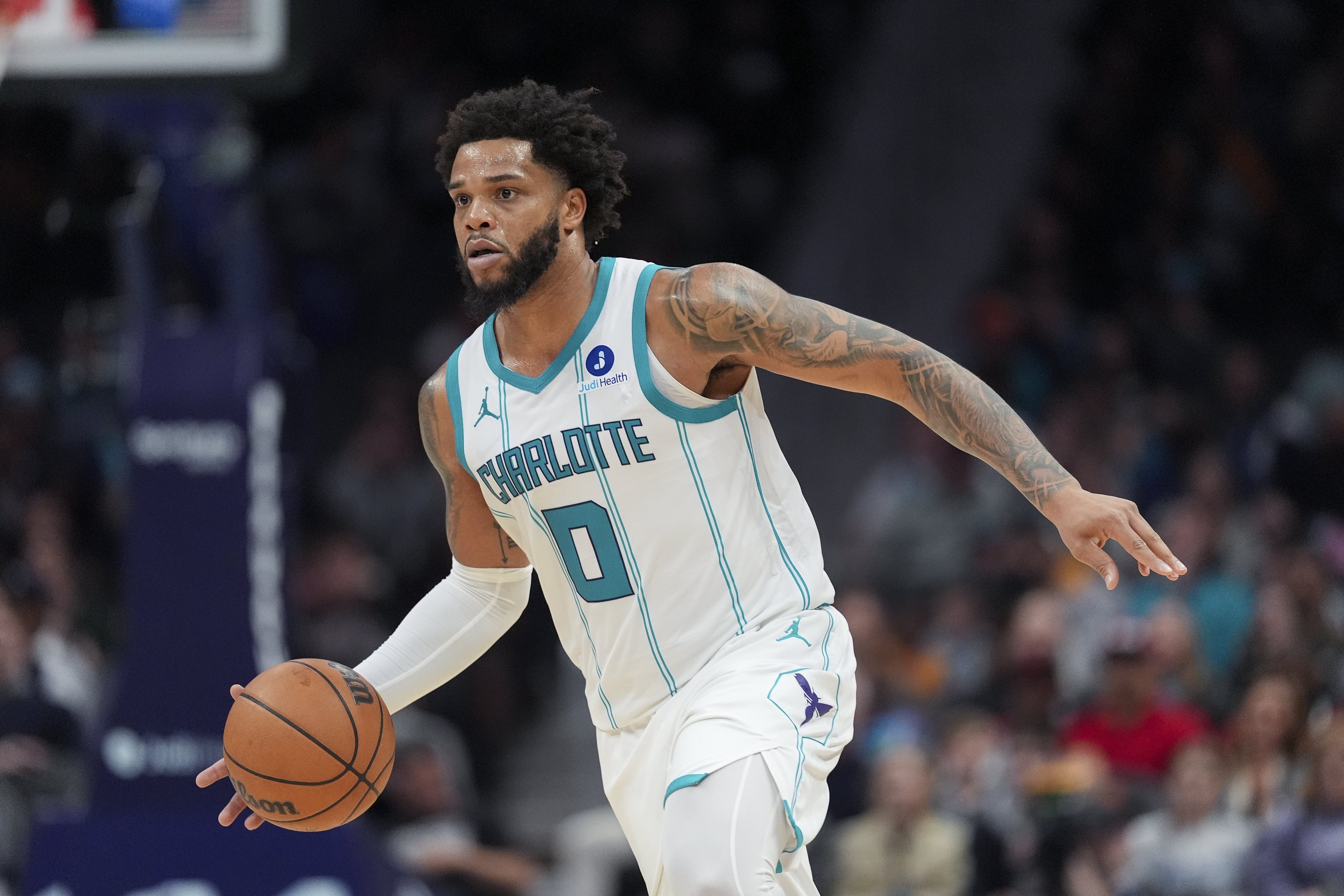詹姆斯加盟76人跃升第5，雷霆马刺尼克斯居前三，NBA休赛期实力榜巨震