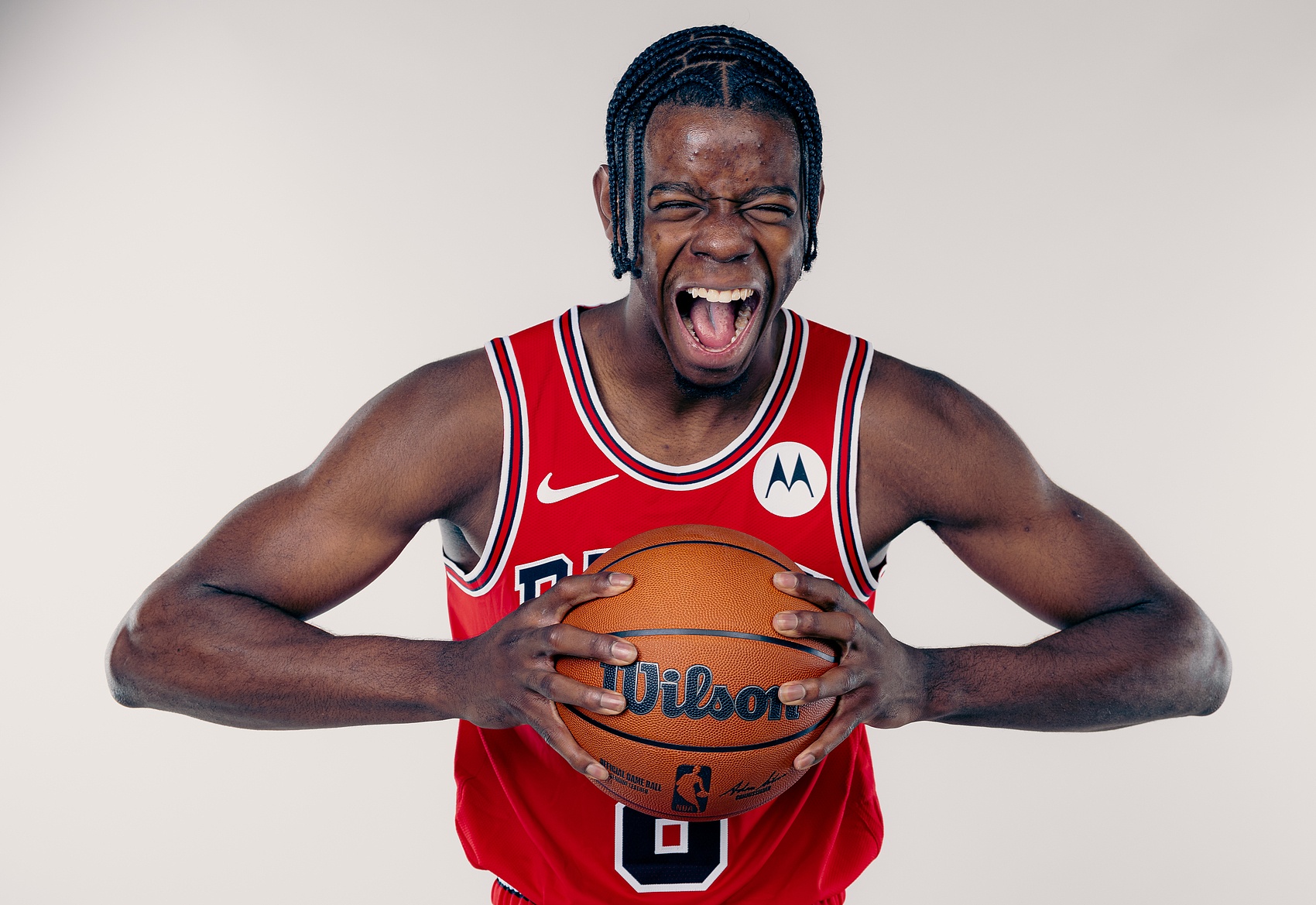詹姆斯加盟76人跃升第5，雷霆马刺尼克斯居前三，NBA休赛期实力榜巨震