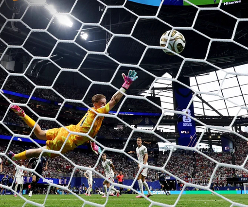 英格兰输球不能只怪图赫尔 对FIFA前十淘汰赛7战7负 技术差距拖垮体能 英格兰输球不能只怪图赫尔 对FIFA前十淘汰赛7战7负 技术差距拖垮体能