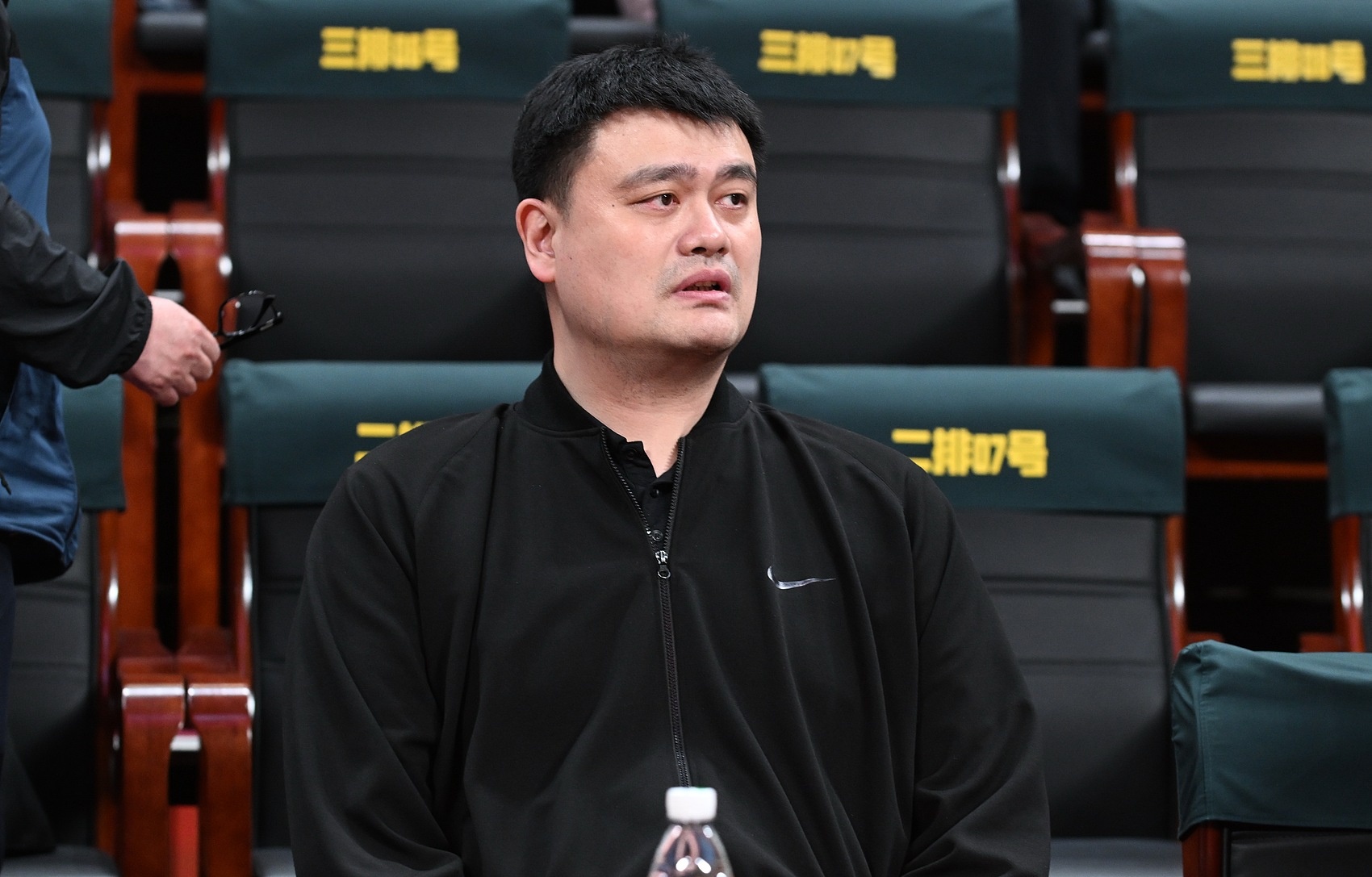 姚明现身NYBO总决赛开幕式 媒体人:青少年篮球需时间沉淀 姚明现身NYBO总决赛开幕式 媒体人:青少年篮球需时间沉淀