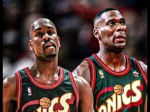 1996年夏天：乔丹3014万，鲨鱼1.21亿，NBA自由市场从此改变