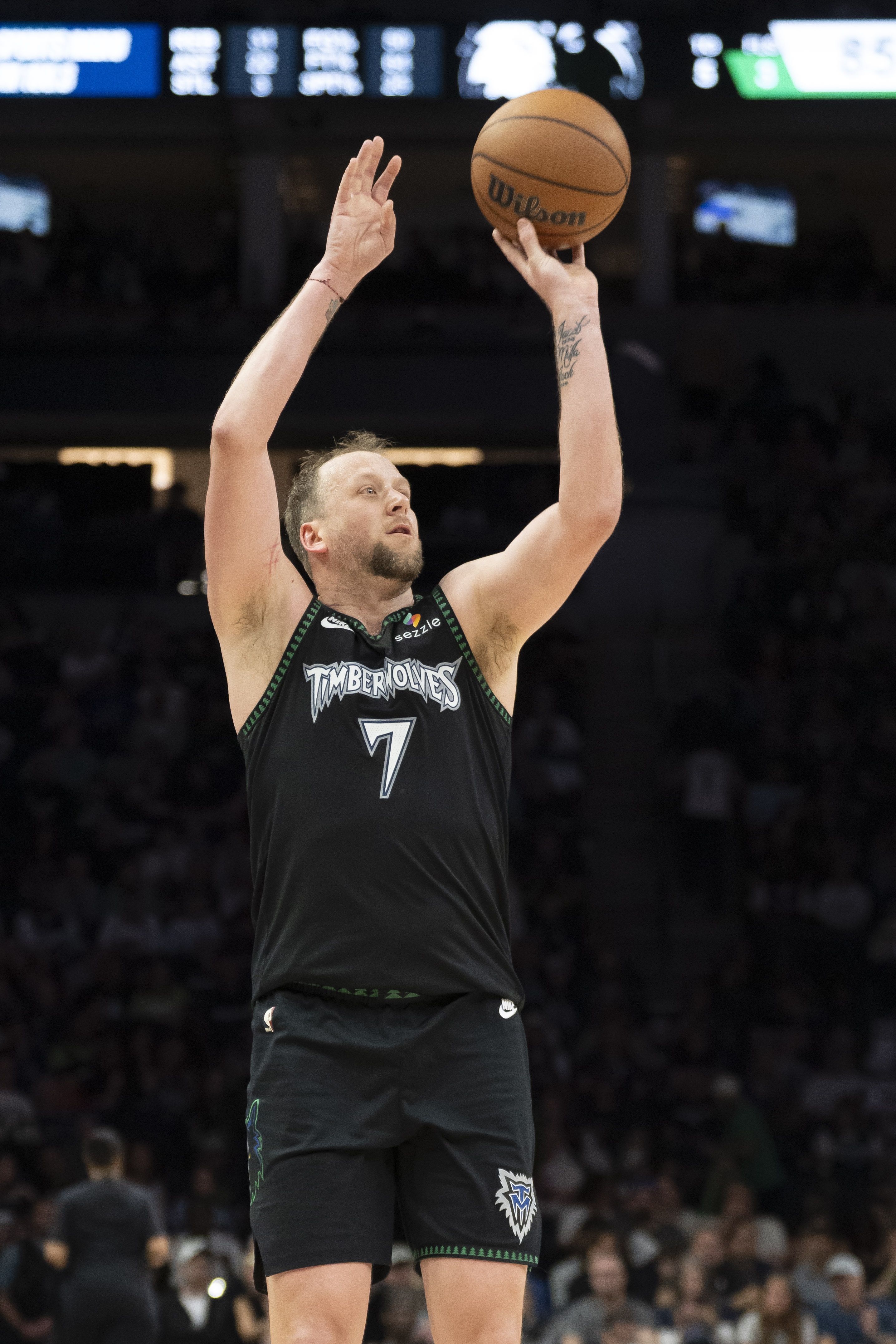 HoopsHype80大国际球星:奥拉朱旺居首 姚明第18 文班仅第50 HoopsHype80大国际球星:奥拉朱旺居首 姚明第18 文班仅第50