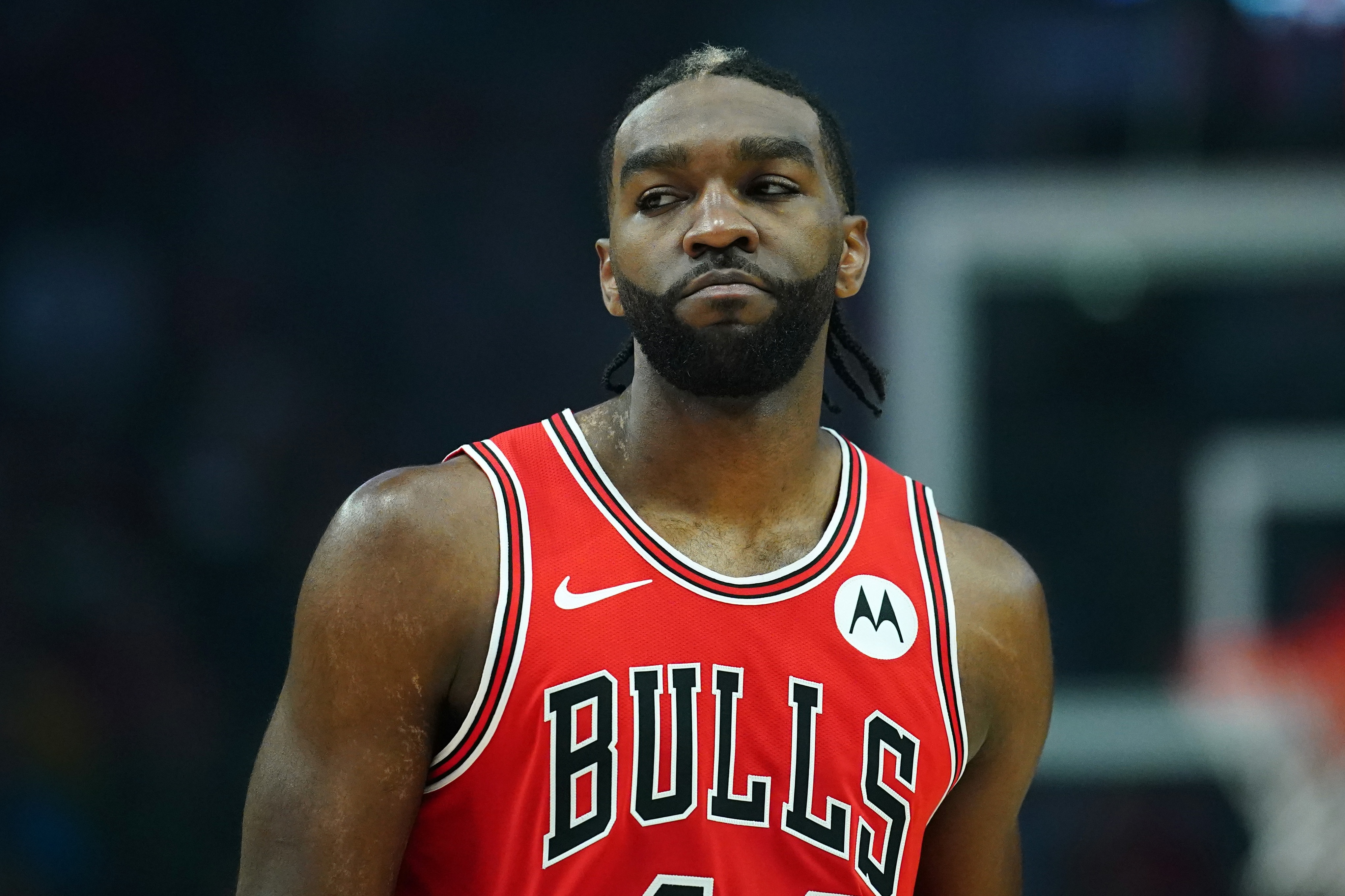 新赛季NBA15大垃圾合同：恩比德登顶，特雷·杨居次席
